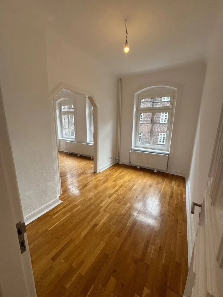 4 Zimmer Wohnung mit 90 m² in Hamburg – Bild 5