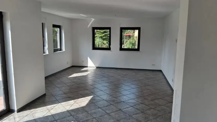 6 Zimmer Haus mit 140 m² in Meiningen – Bild 7