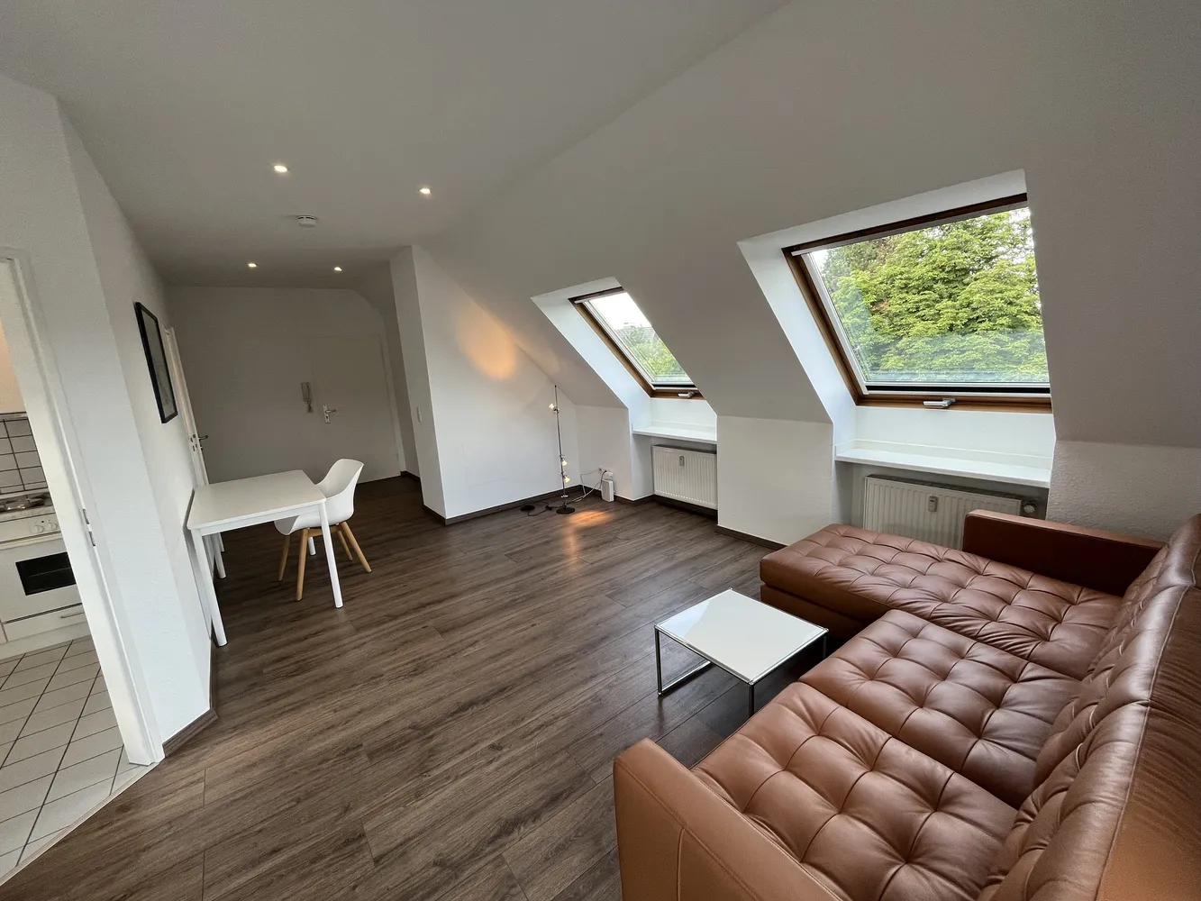 1 Zimmer Wohnung mit 40 m² in Meerbusch – Bild 1