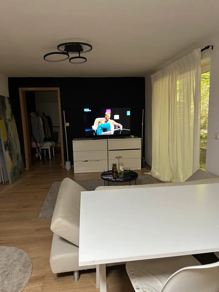 2 Zimmer Wohnung mit 40 m² in Saarbrücken – Bild 2