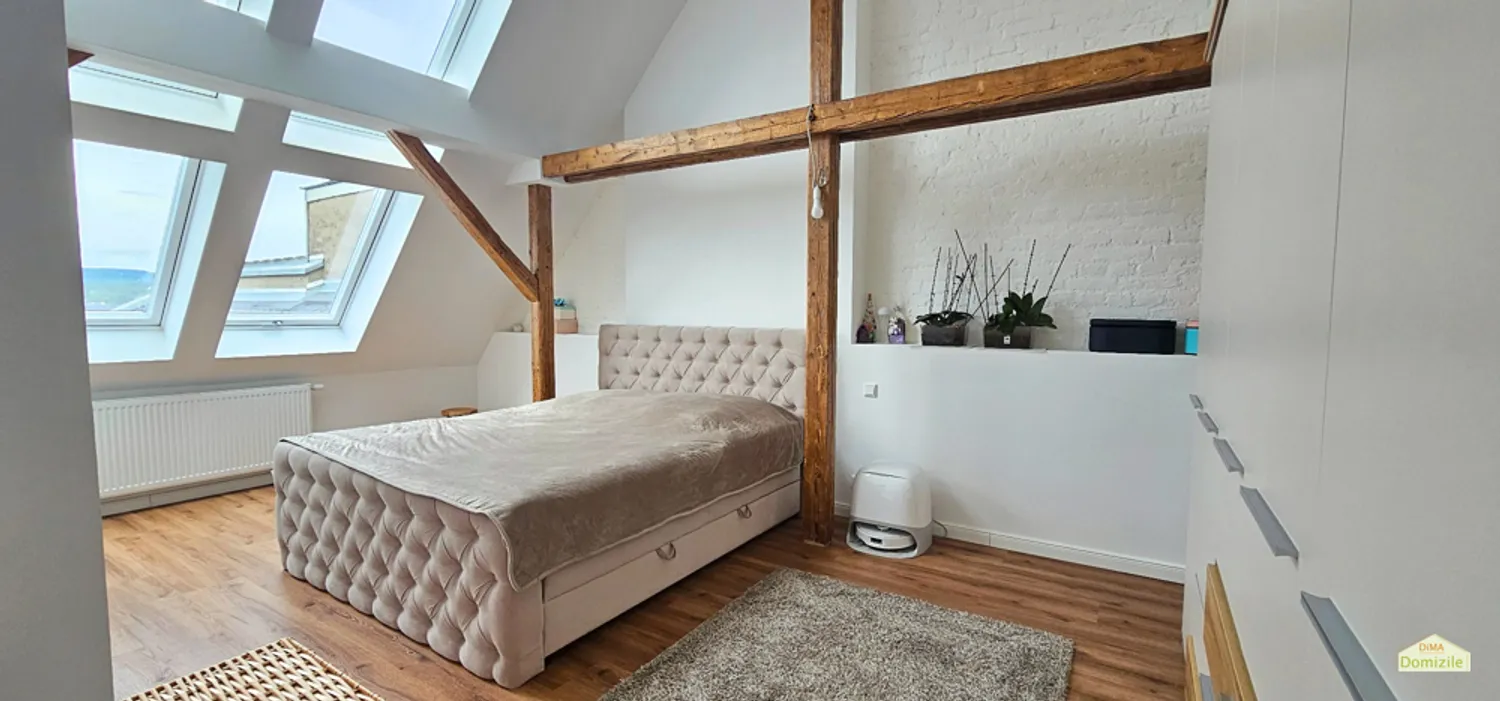 4 Zimmer Wohnung mit 129 m² in Wiesbaden – Bild 2