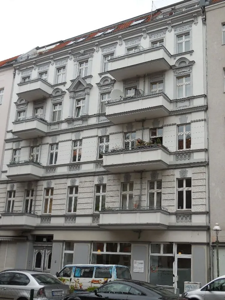 2 room apartment with 57 m² in Berlin – Photo 1
