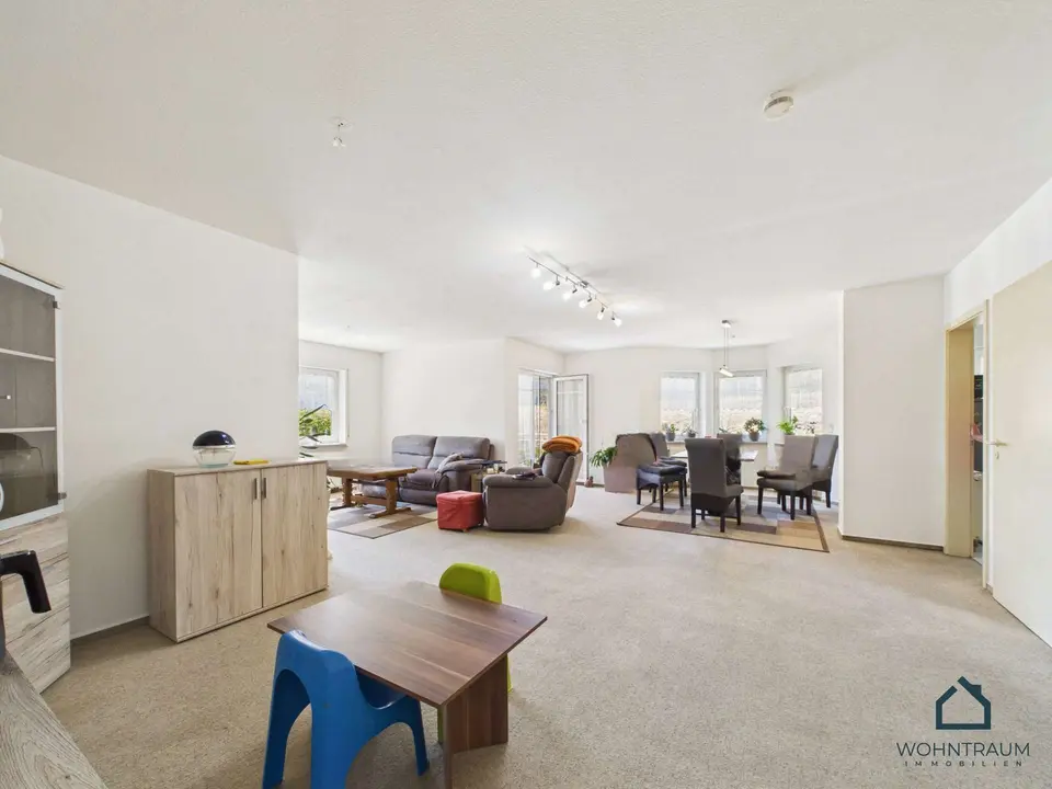 4 Zimmer Wohnung mit 135 m² in Lahr/Schwarzwald – Bild 2