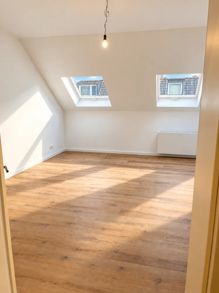 3 room apartment with 97 m² in Düsseldorf – Photo 2