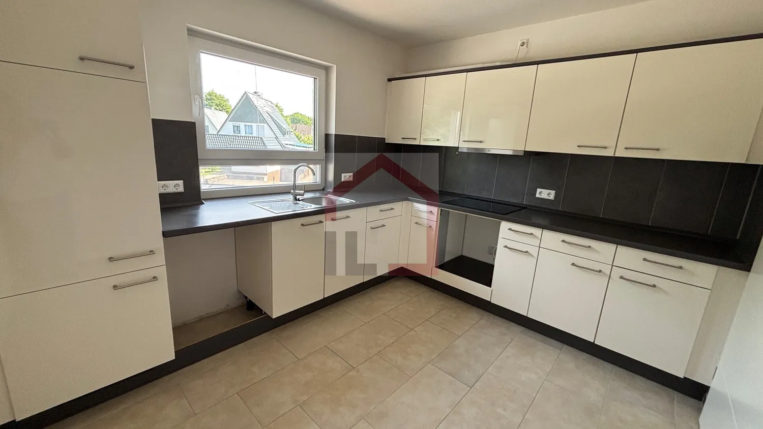 3 Zimmer Wohnung mit 97 m² in Neumünster – Bild 3
