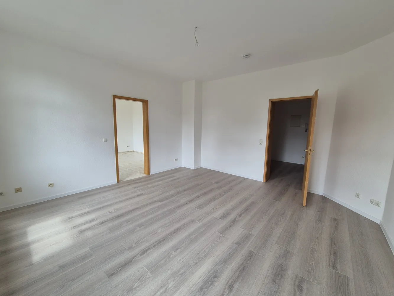 2 Zimmer Wohnung mit 68 m² in Coswig – Bild 2