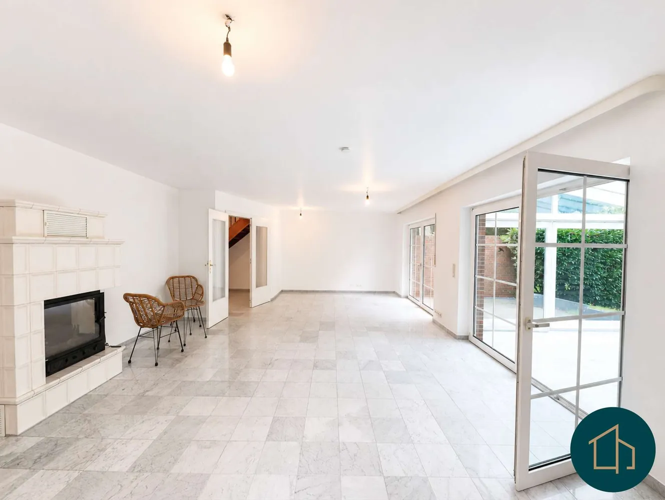 3 Zimmer Haus mit 140 m² in Hamburg – Bild 3