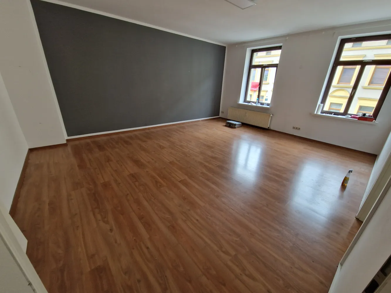 3 Zimmer Wohnung mit 93 m² in Halle (Saale) – Bild 1