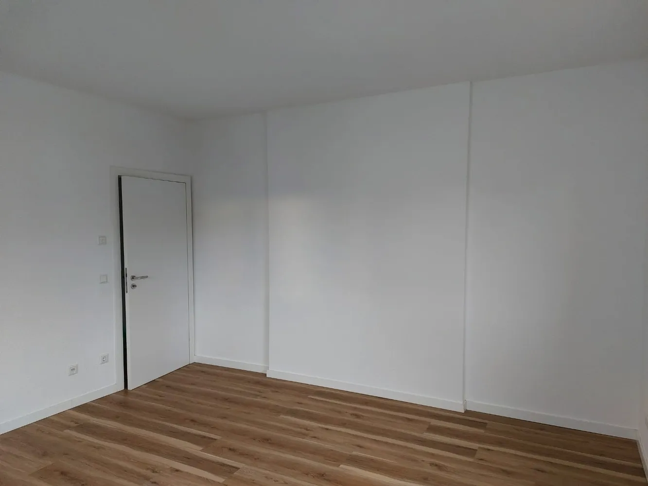 5 Zimmer Wohnung mit 100 m² in Nürnberg – Bild 2