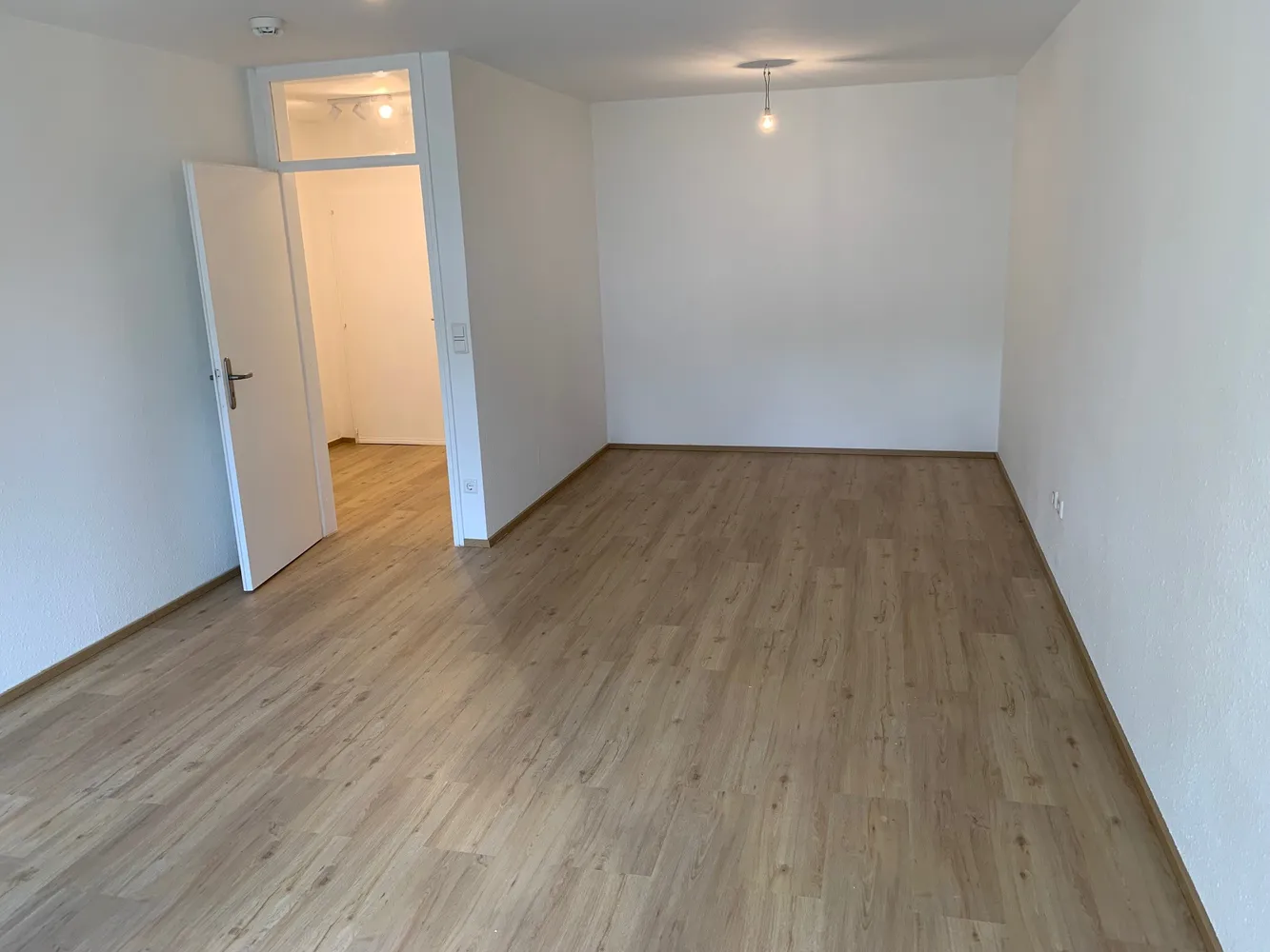 1 Zimmer Wohnung mit 42 m² in München – Bild 2