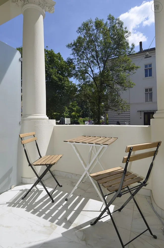 2 Zimmer Wohnung mit 77 m² in Wiesbaden – Bild 5