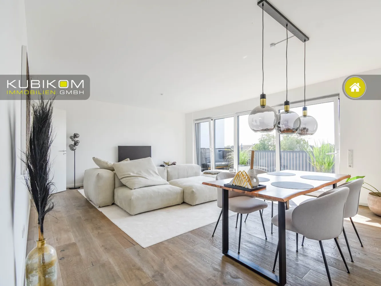 4 Zimmer Wohnung mit 121 m² in Solingen – Bild 1