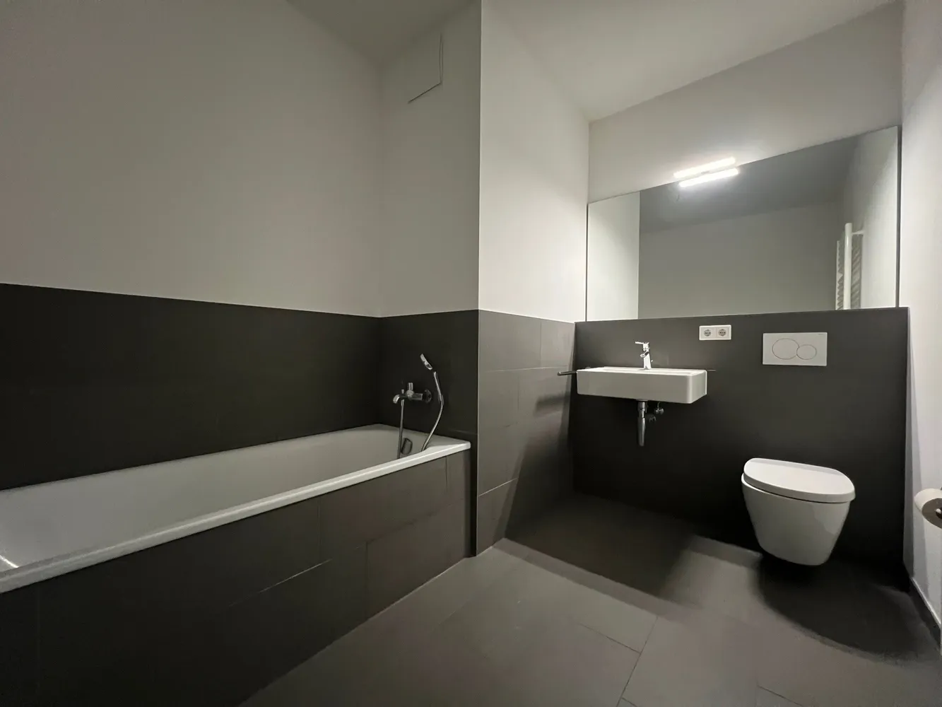 4 Zimmer Wohnung mit 93 m² in Hamburg – Bild 9