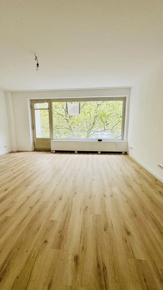 2 Zimmer Wohnung mit 65 m² in Düsseldorf – Bild 1