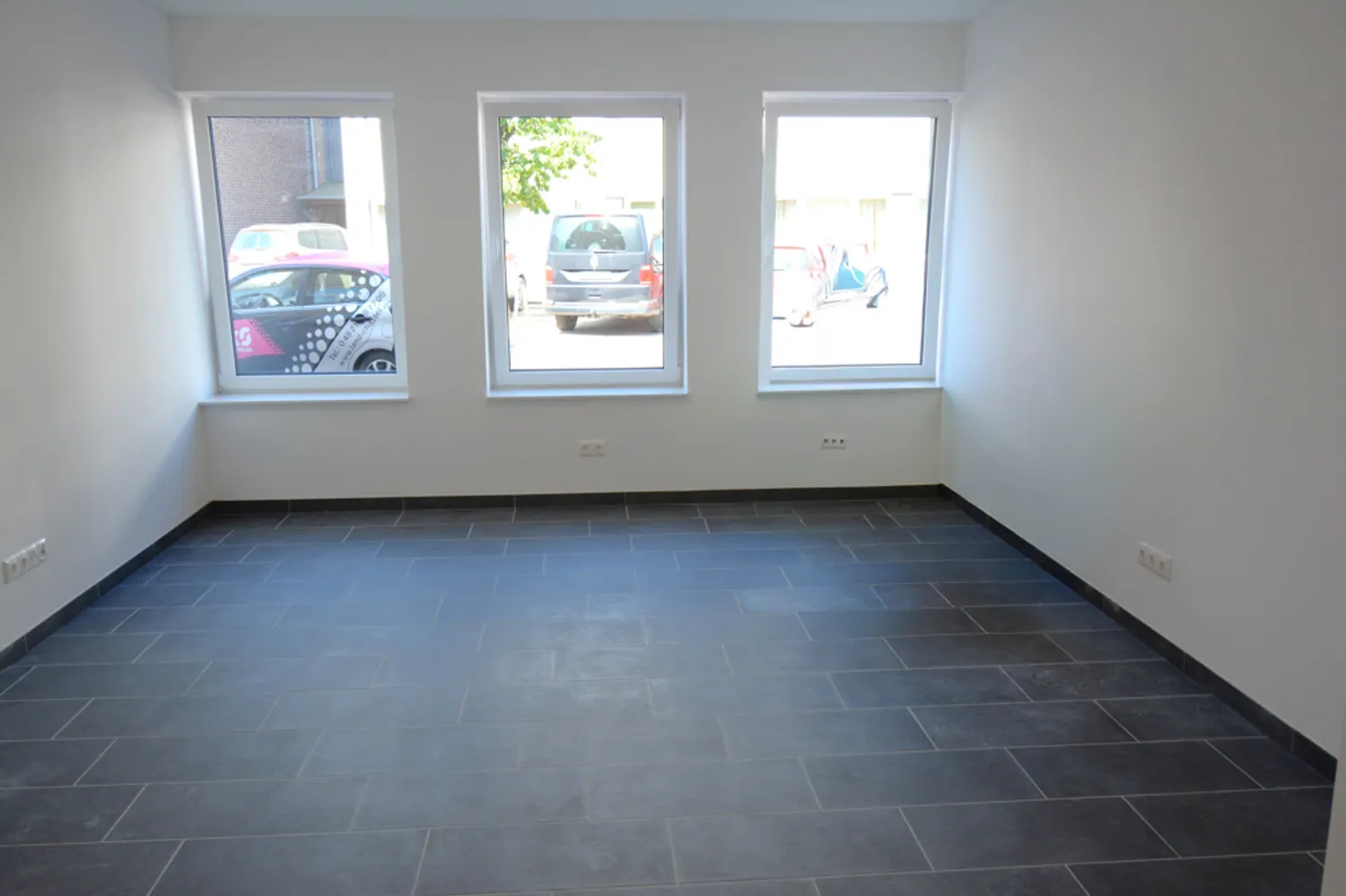 2 Zimmer Wohnung mit 90 m² in Heide – Bild 3