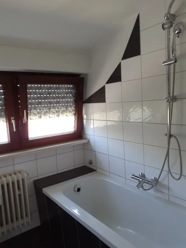4 Zimmer Wohnung mit 77 m² in Karlsruhe – Bild 2