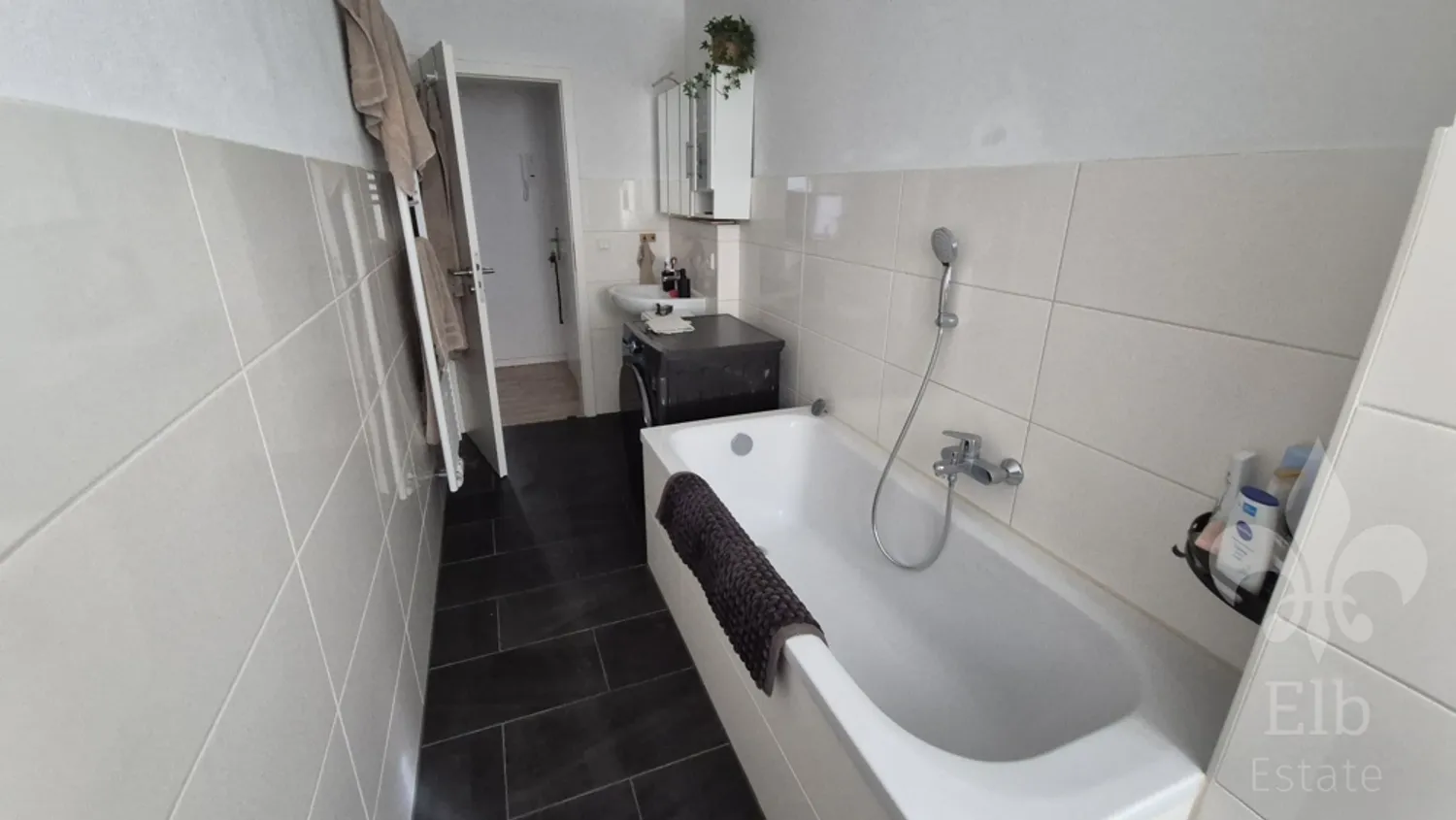 2 Zimmer Wohnung mit 46 m² in Magdeburg – Bild 1