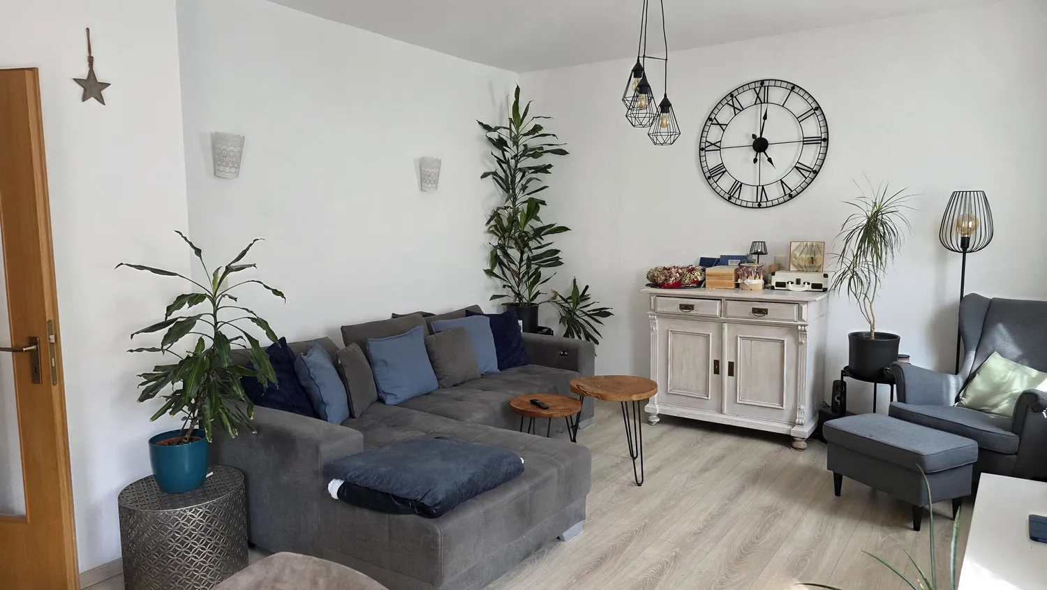 3 Zimmer Wohnung mit 96 m² in Karlsruhe – Bild 1