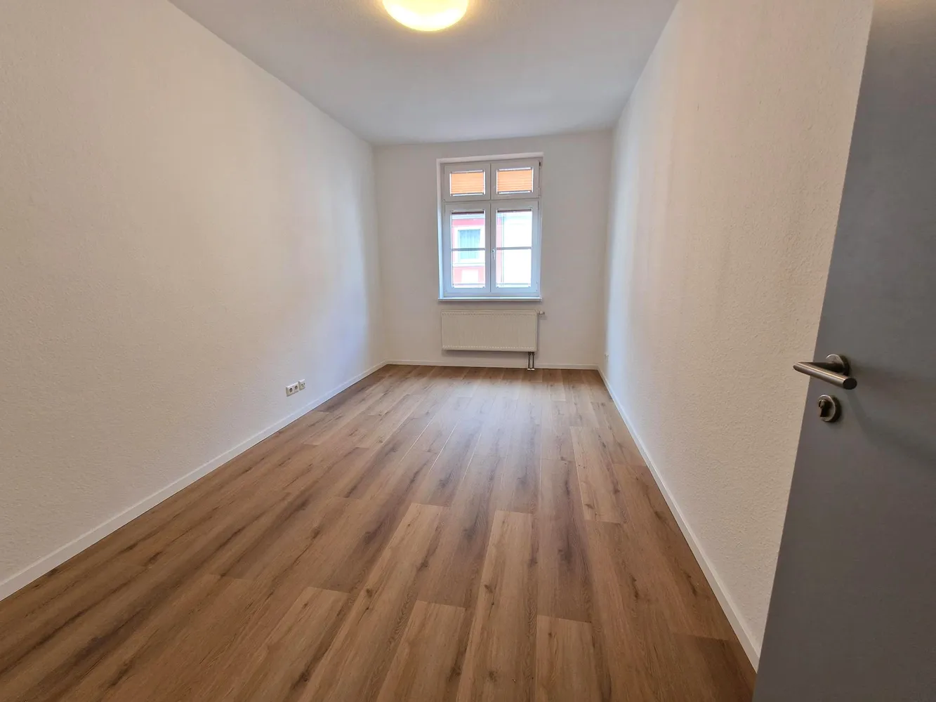 3 Zimmer Wohnung mit 87 m² in Hof – Bild 4