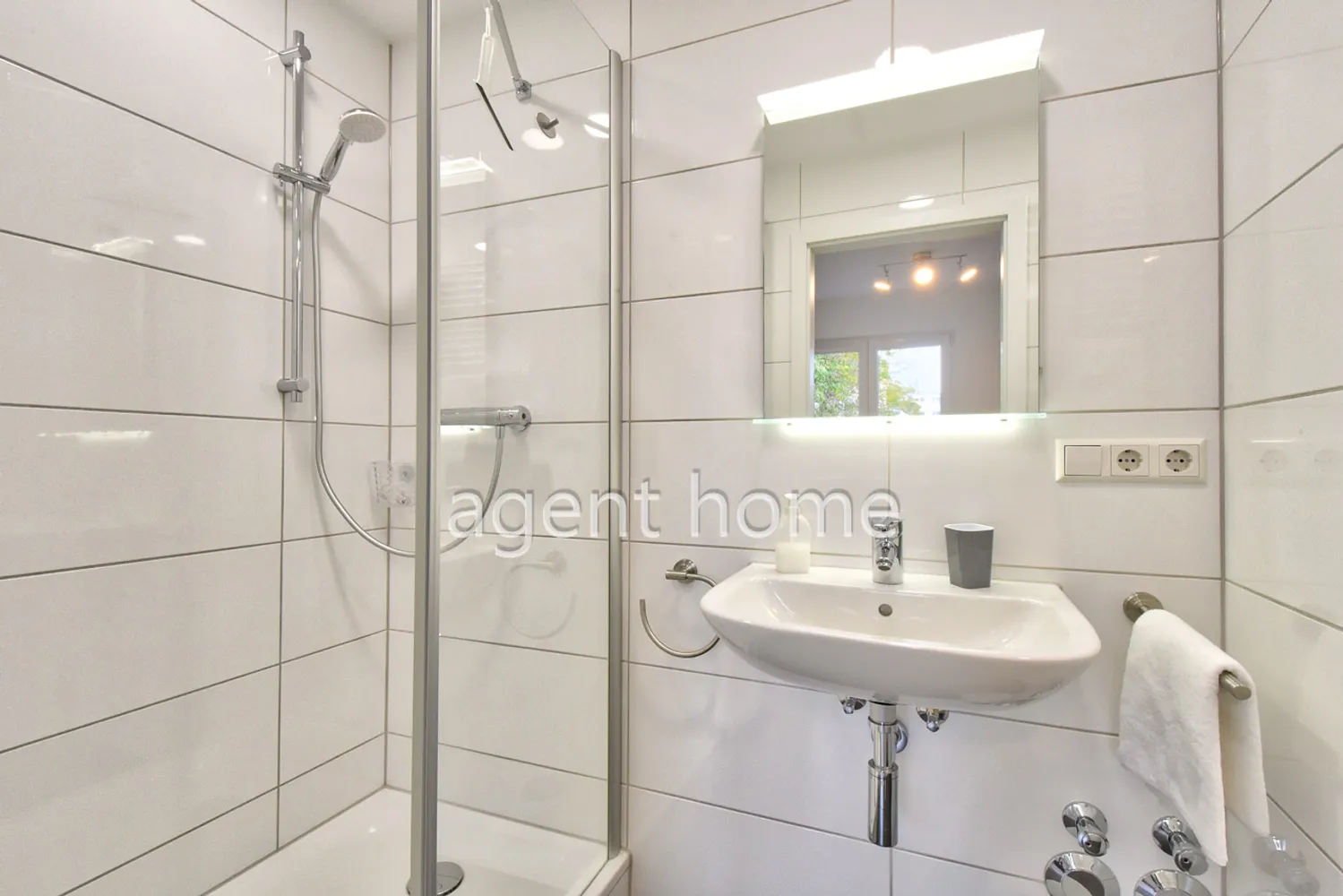 2 Zimmer Wohnung mit 45 m² in Stuttgart – Bild 12