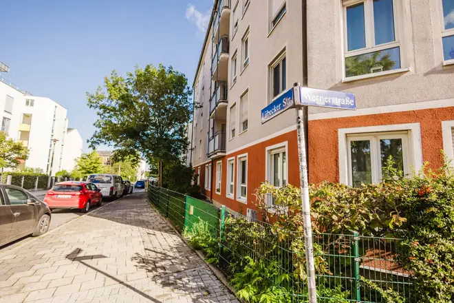 2 Zimmer Wohnung mit 65 m² in Dresden – Bild 6