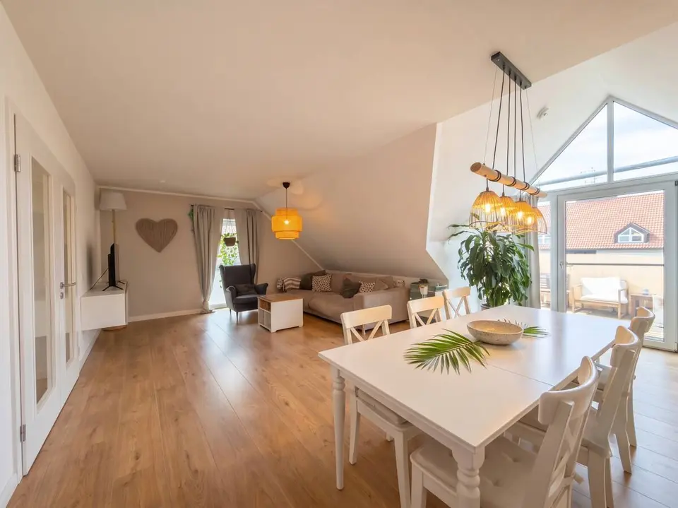 3 Zimmer Wohnung mit 109 m² in Bitterfeld-Wolfen – Bild 8