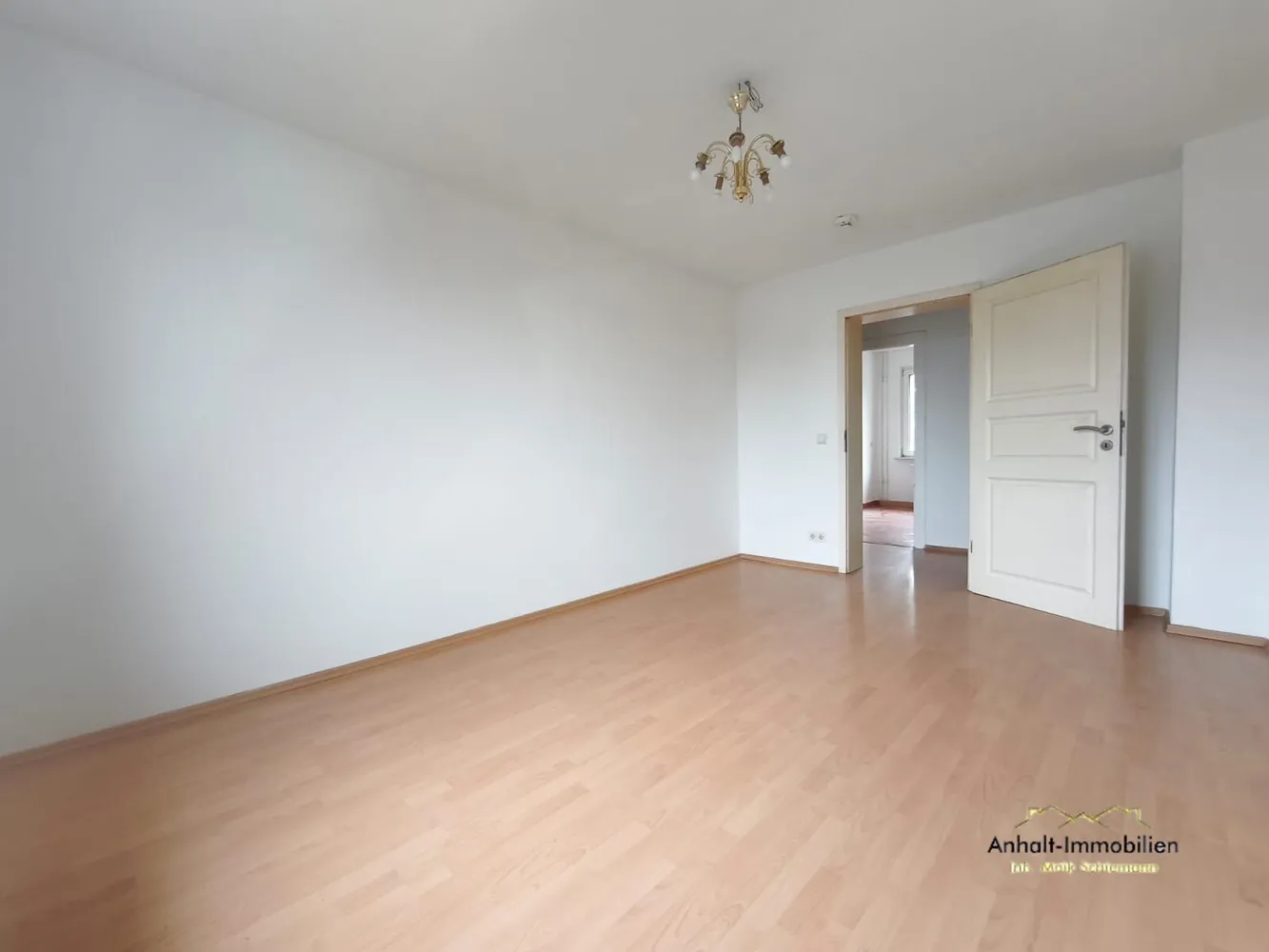 3 Zimmer Wohnung mit 60 m² in Bitterfeld-Wolfen – Bild 8