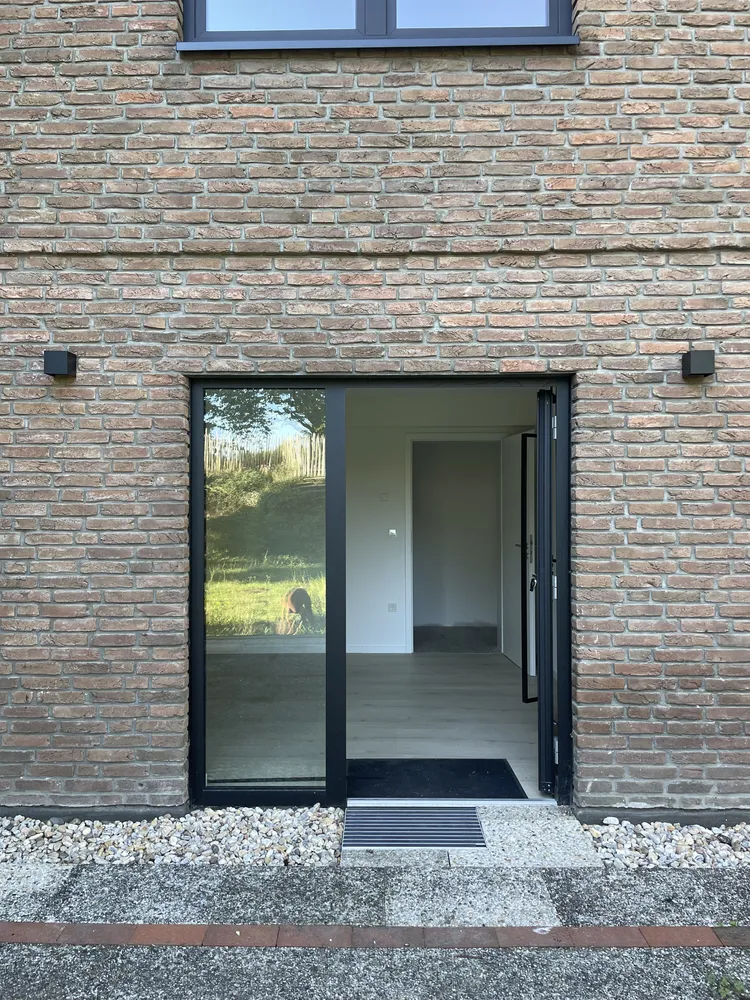 2 Zimmer Wohnung mit 88 m² in Köln – Bild 2