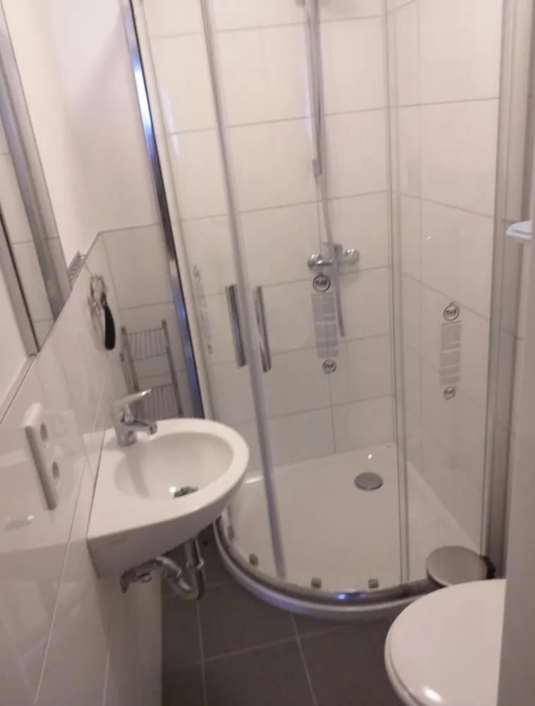 WG-Zimmer mit 27 m² in Düsseldorf – Bild 7