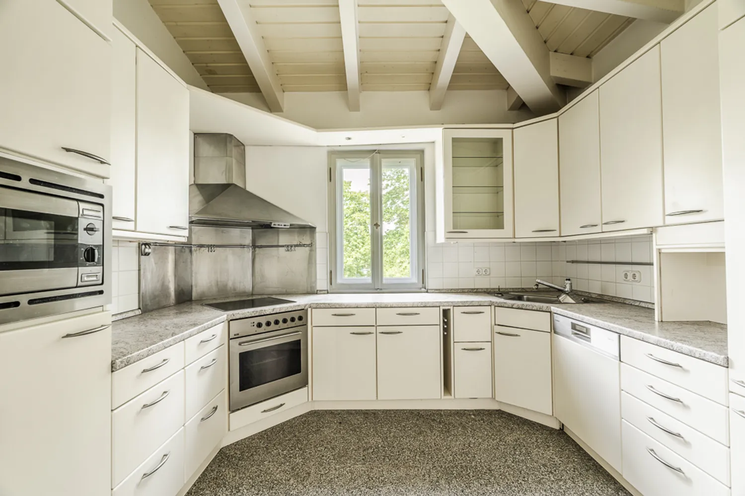 5 Zimmer Wohnung mit 230 m² in Potsdam – Bild 11