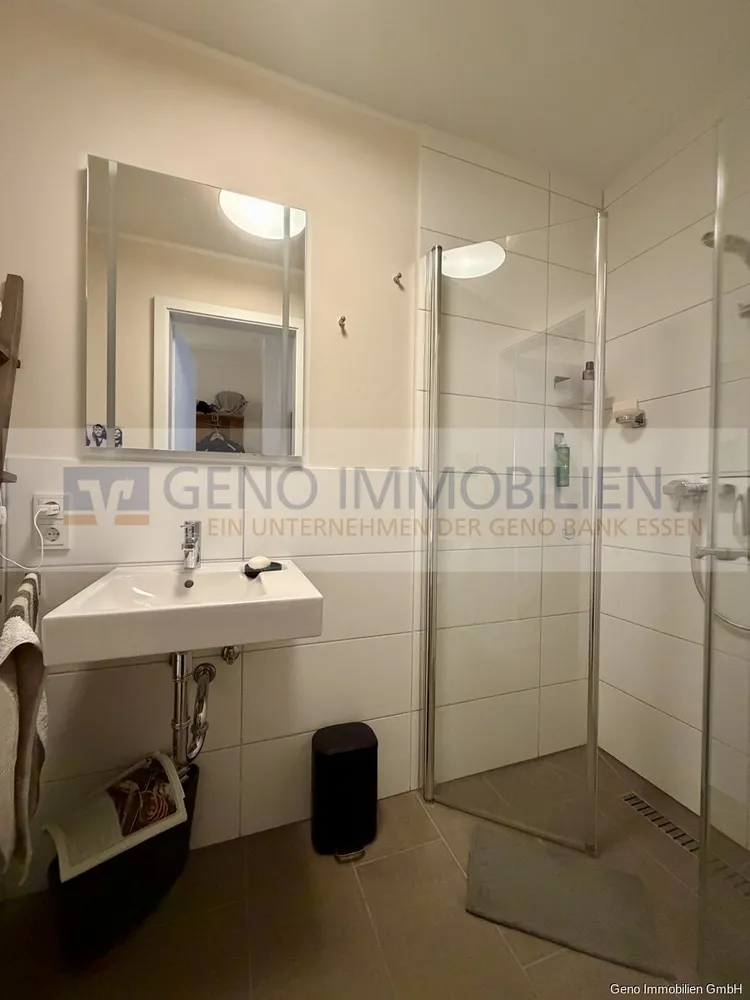 3 room apartment with 105 m² in Essen – Photo 3