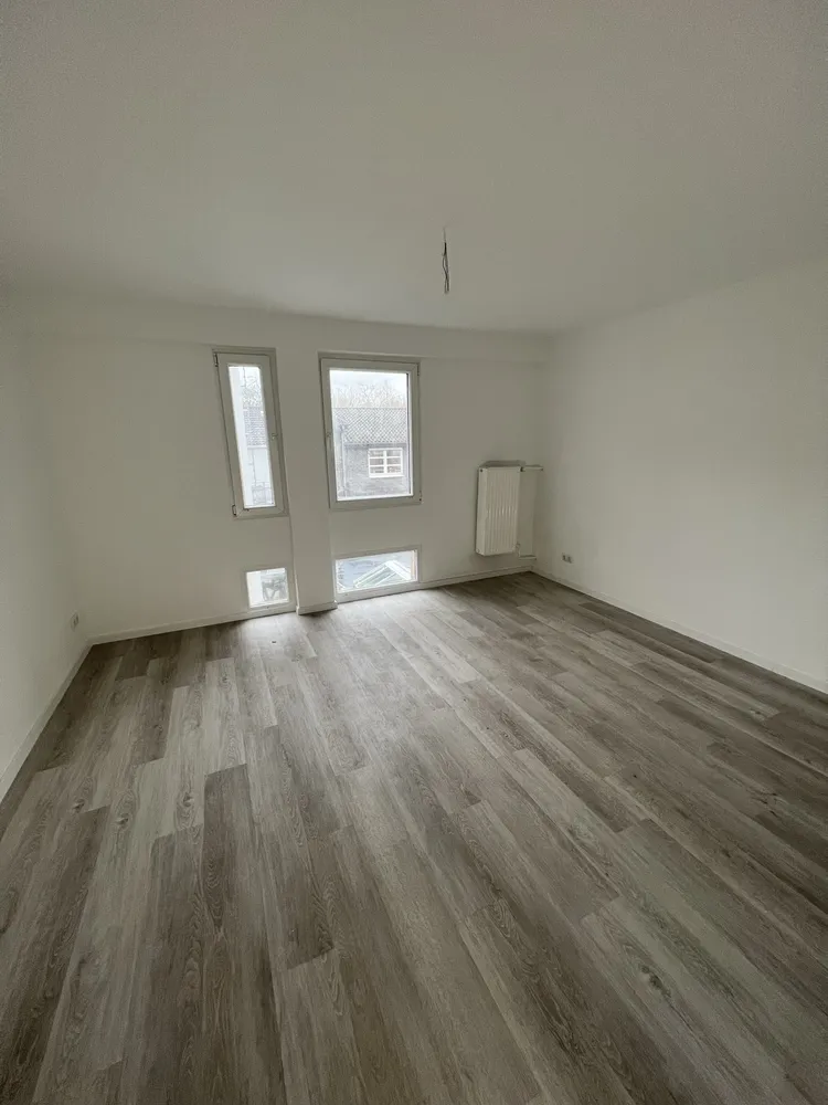 3 Zimmer Wohnung mit 105 m² in Neumünster – Bild 7