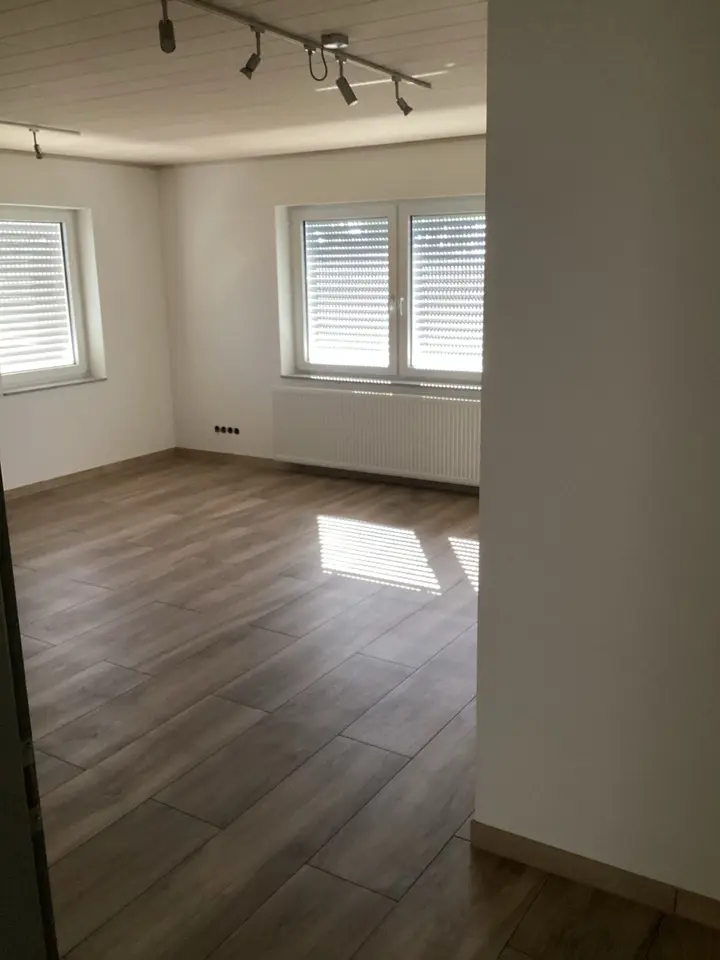 3 Zimmer Wohnung mit 150 m² in Herrenberg – Bild 2