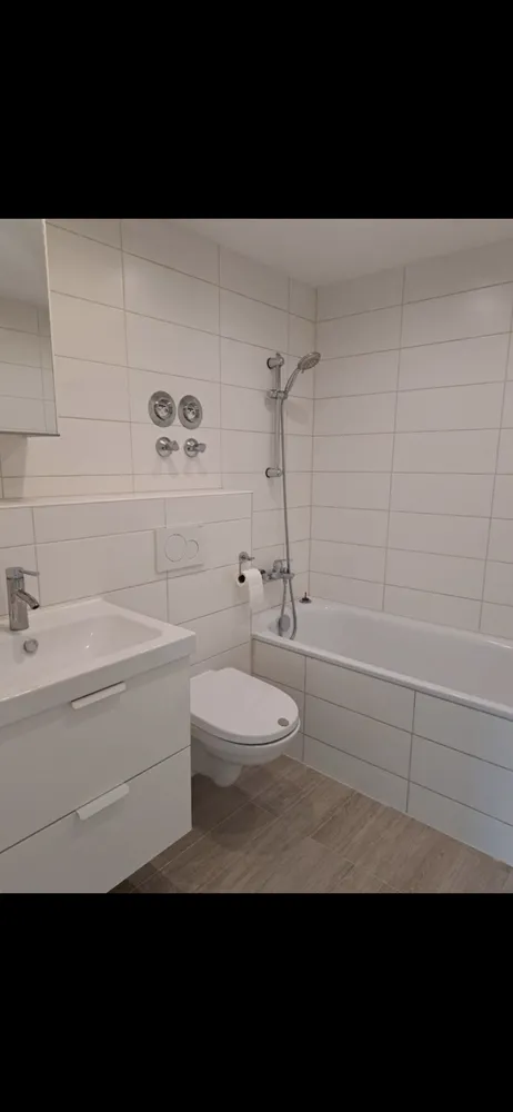 3 Zimmer Wohnung mit 72 m² in München – Bild 4