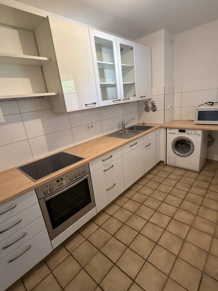 2 Zimmer Wohnung mit 70 m² in Köln – Bild 2
