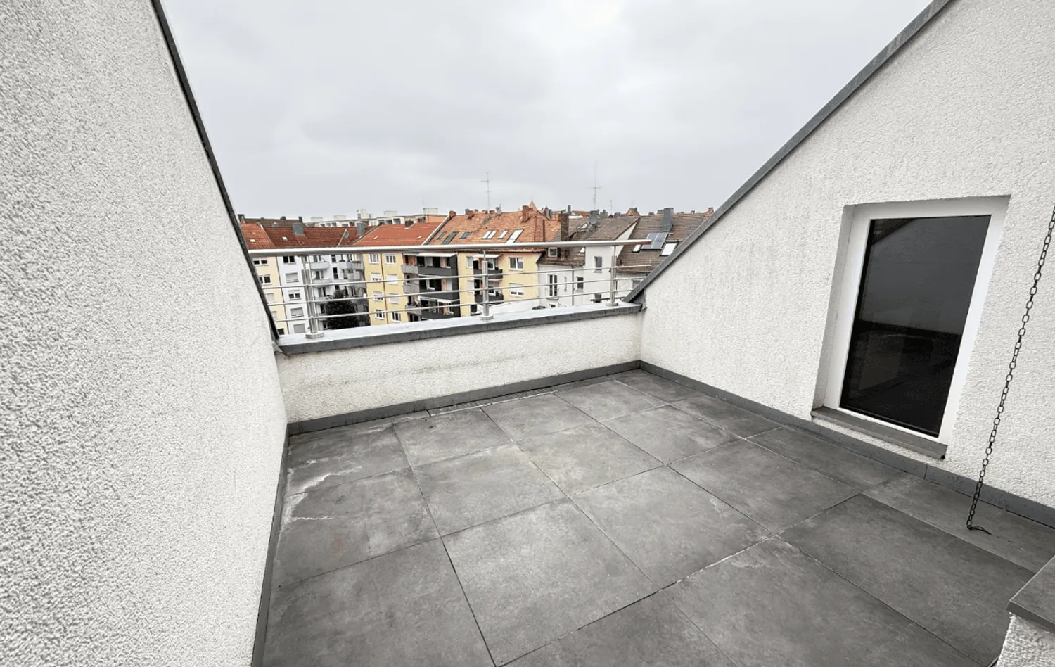 2 Zimmer Wohnung mit 85 m² in Nürnberg – Bild 3