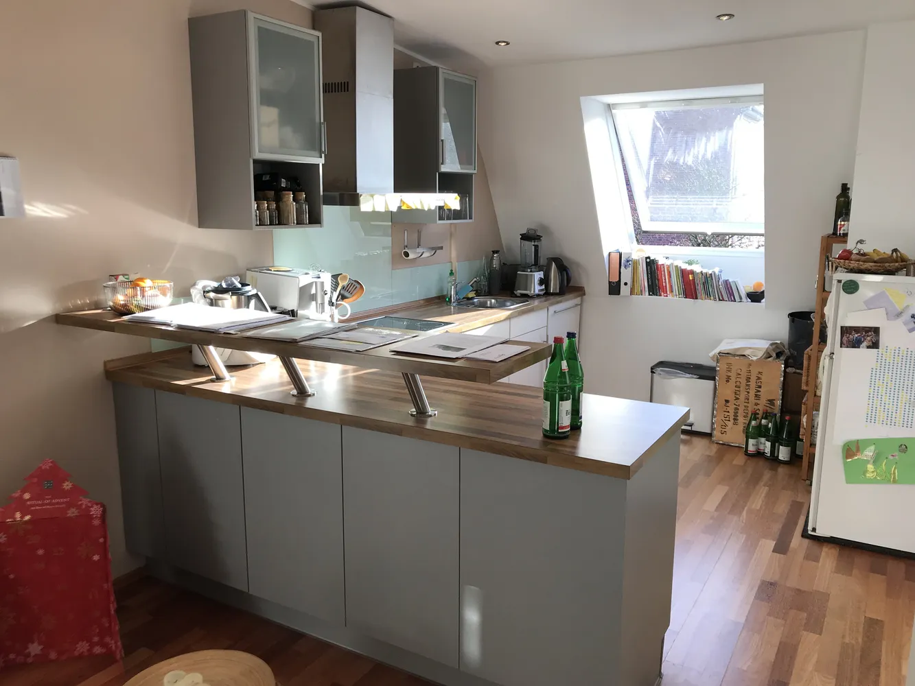 3 Zimmer Wohnung mit 82 m² in Hamburg – Bild 2