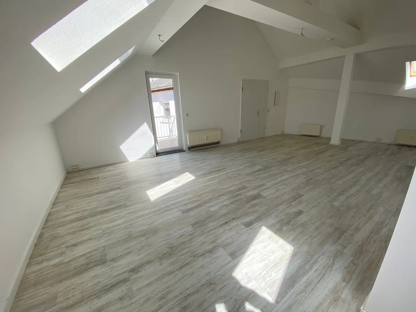 4 Zimmer Wohnung mit 152 m² in Greiz – Bild 7