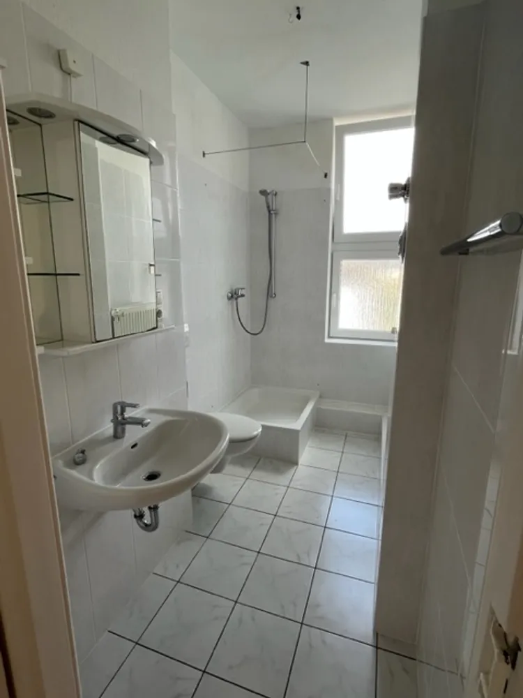 2 room apartment with 48 m² in Wiesbaden – Photo 9