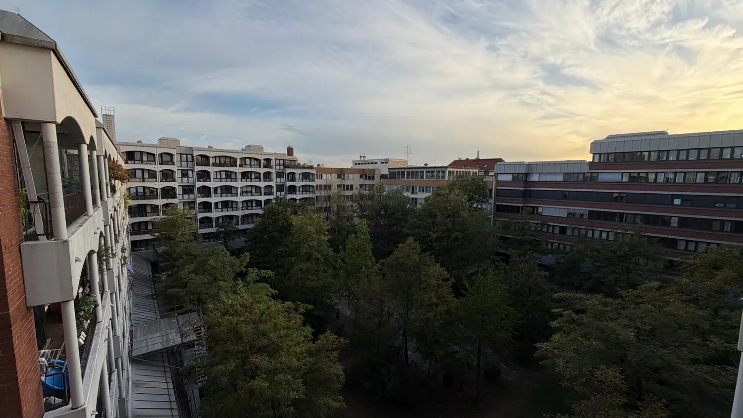 2 Zimmer Wohnung mit 70 m² in München – Bild 12