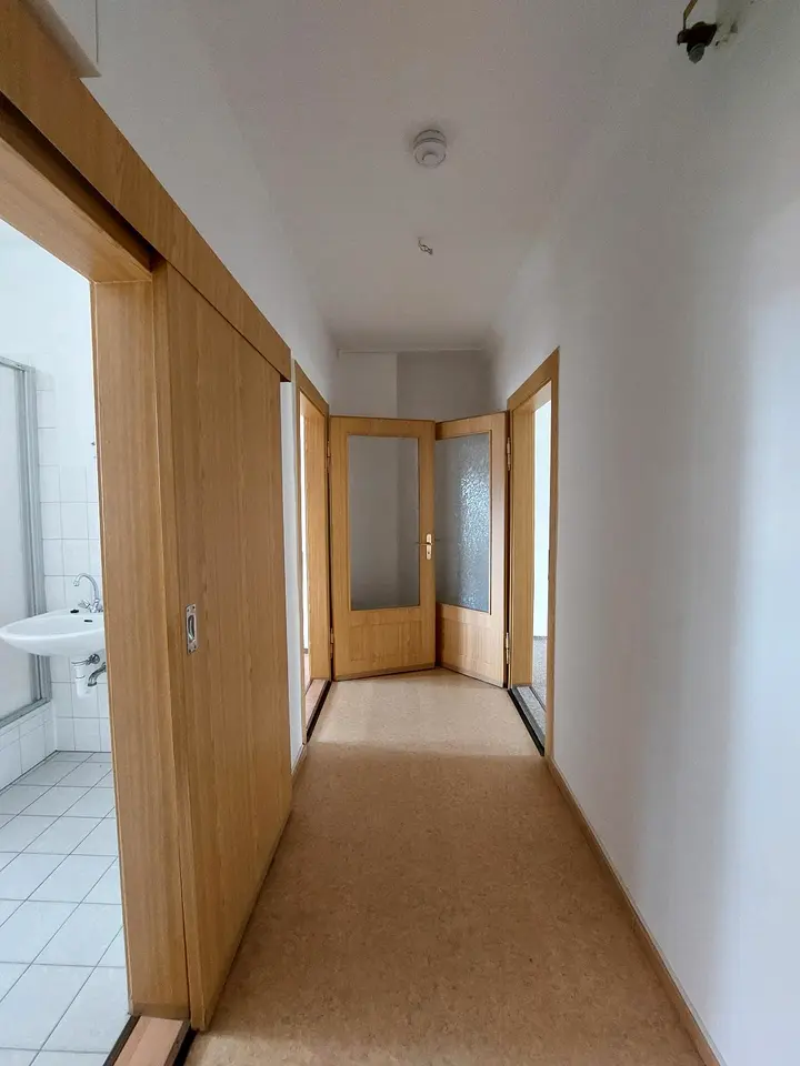2 Zimmer Wohnung mit 51 m² in Zwickau – Bild 2