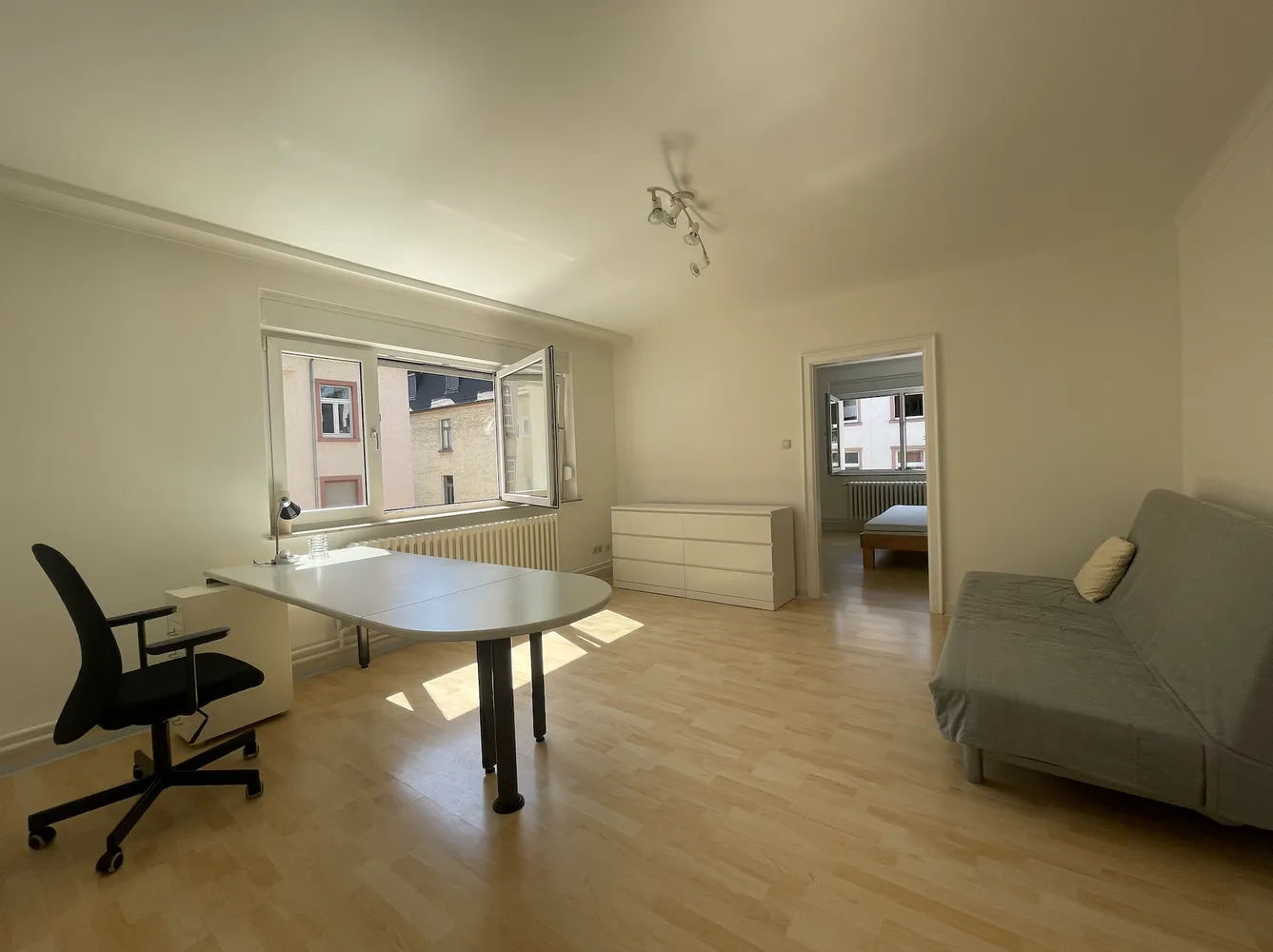 2 Zimmer Wohnung mit 63 m² in Frankfurt am Main – Bild 1
