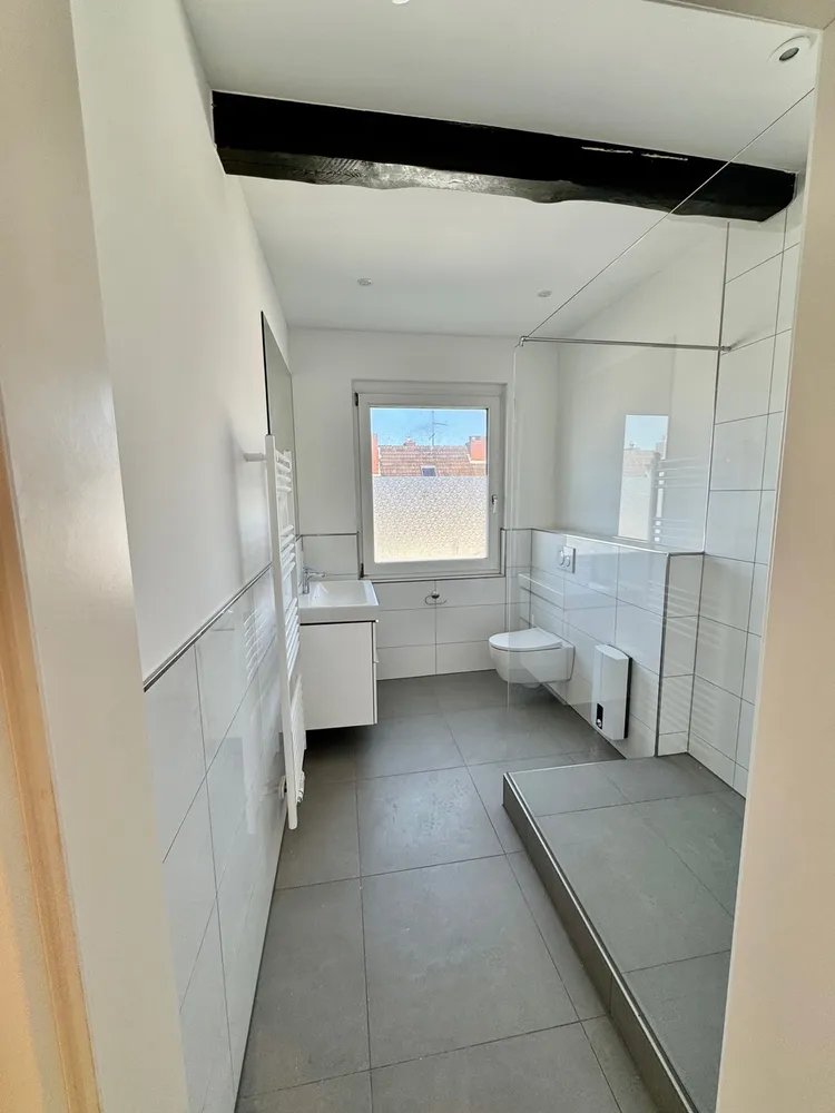 3 Zimmer Wohnung mit 107 m² in Düsseldorf – Bild 6
