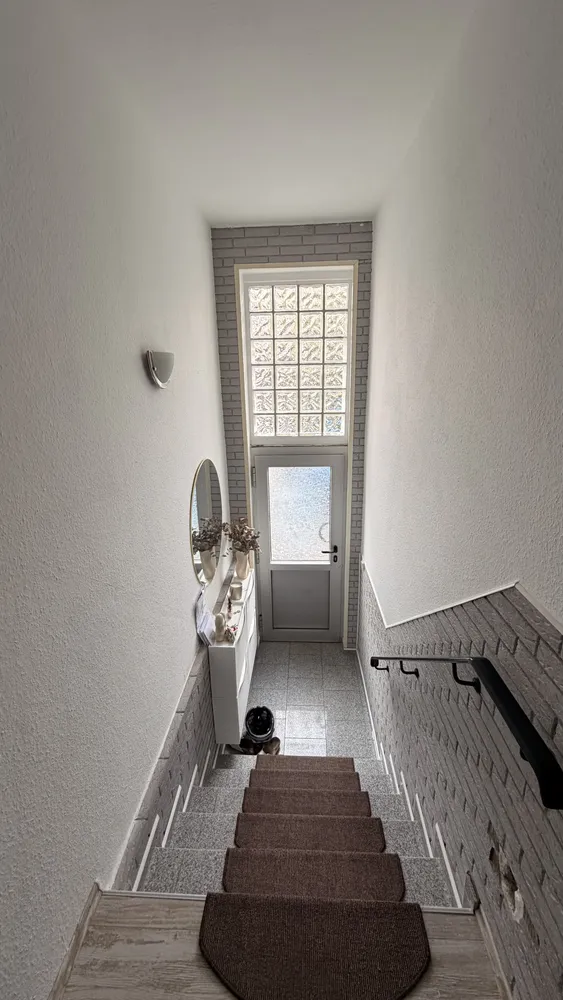 3 Zimmer Wohnung mit 85 m² in Köln – Bild 2