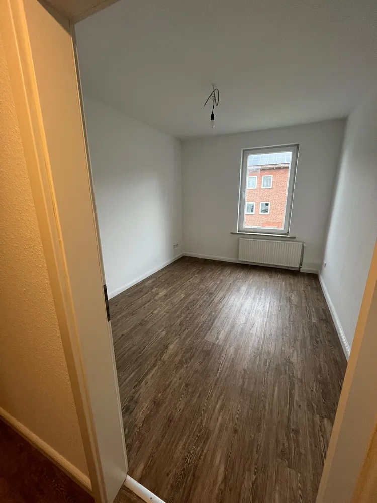 4 Zimmer Wohnung mit 103 m² in Lübeck – Bild 11