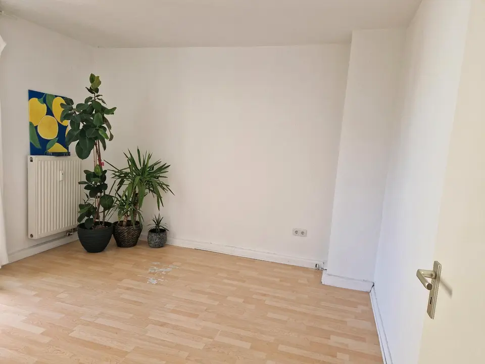 3 Zimmer Wohnung mit 67 m² in Krefeld – Bild 2