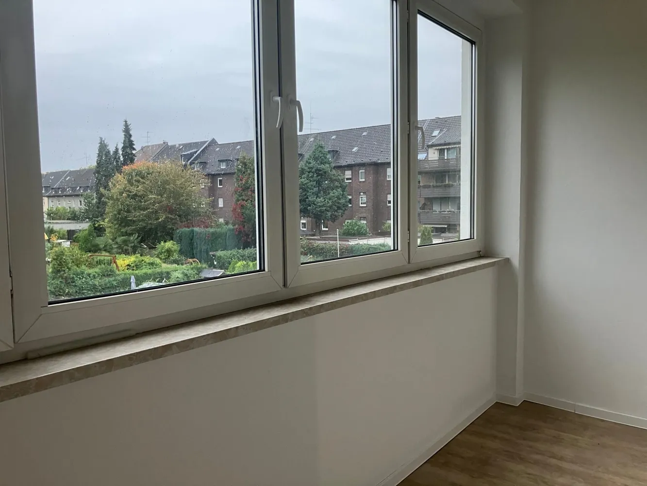 2 Zimmer Wohnung mit 75 m² in Oberhausen – Bild 12
