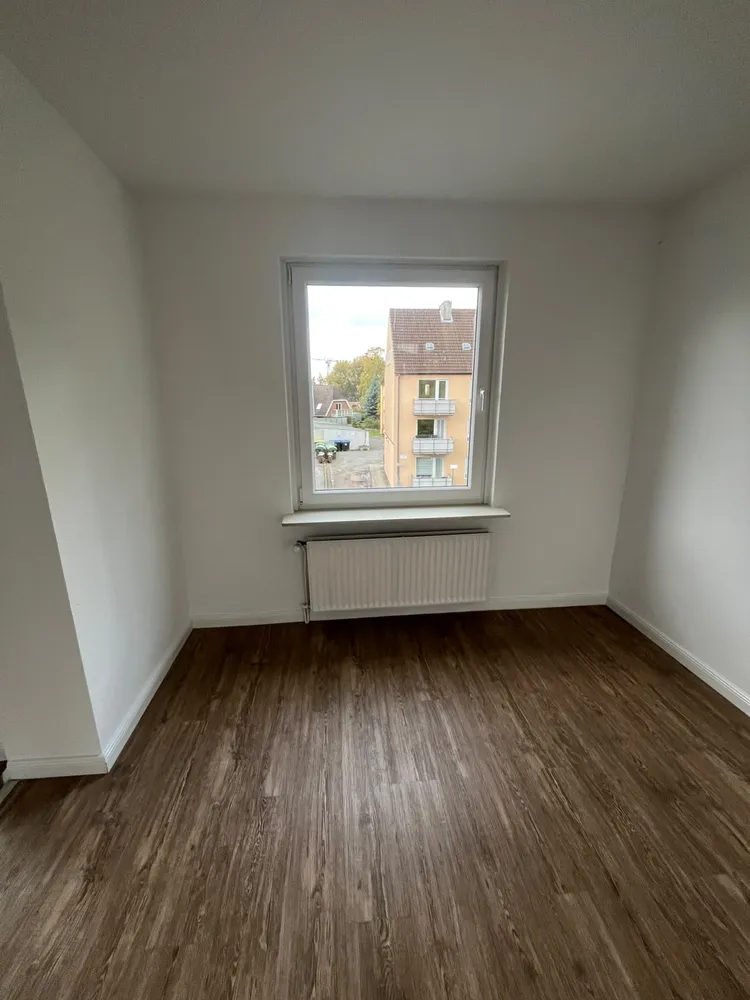 4 Zimmer Wohnung mit 103 m² in Lübeck – Bild 1