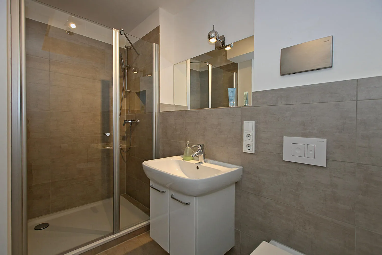 1 room apartment with 34 m² in Bonn – Photo 1