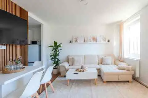 2 Zimmer Wohnung mit 56 m² in Hannover – Bild 4